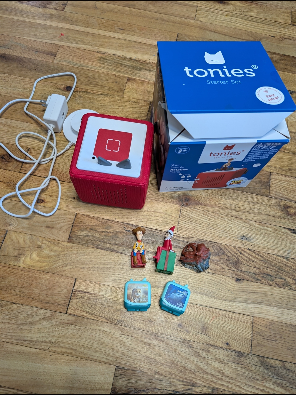 As New Toniebox Starter Set with 5 Tonie Characters Kids Audio Player Red